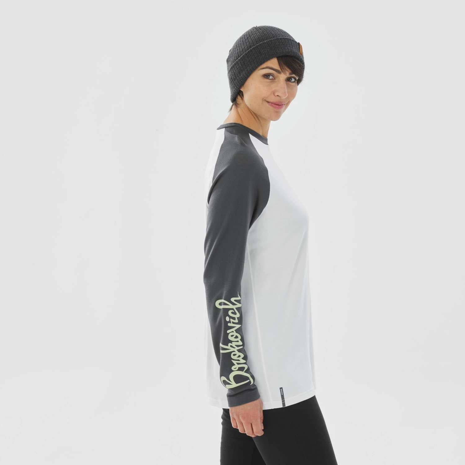 WEDZE Women’s Meino Wool Ski Underwear - BL 590 Brokovich Top 4 WEDZE Women’s Meino Wool Ski Underwear - BL 590 Brokovich Top - Image 4