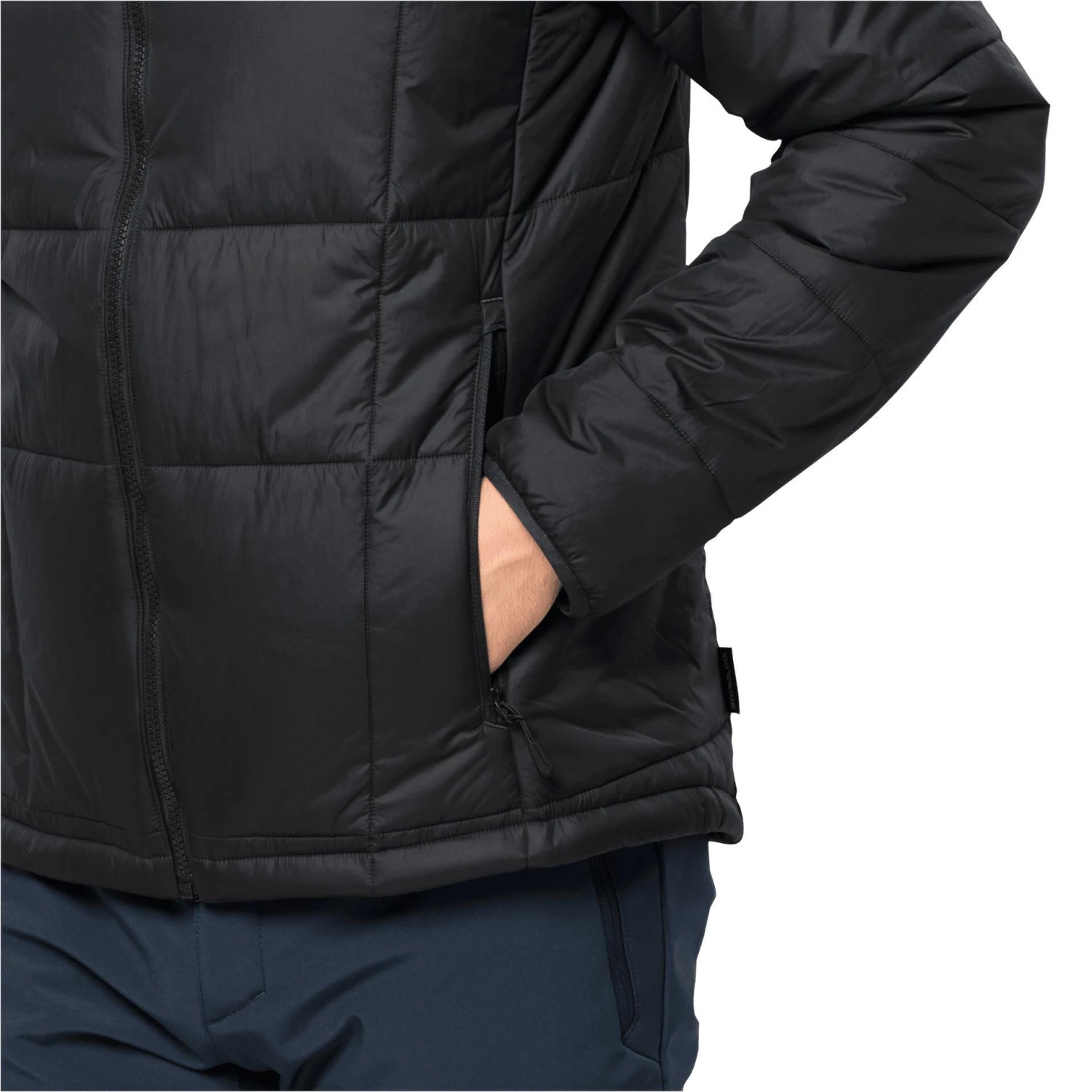Jack Wolfskin Bergland Insulated Mens Jacket Black 3 Jack Wolfskin Bergland Insulated Mens Jacket Black - Image 3