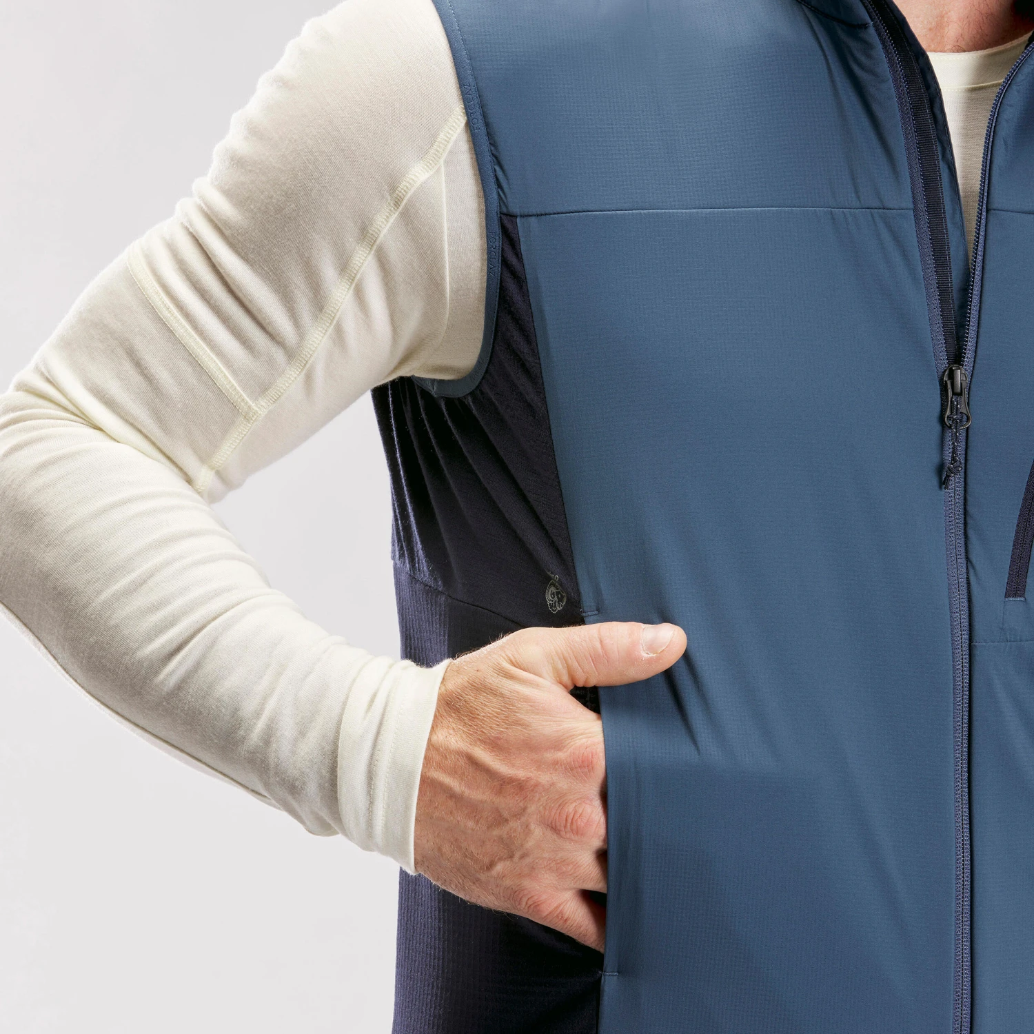 Men’s Trekking Windbreaker Giler 5 Men’s Trekking Windbreaker Giler - Image 5