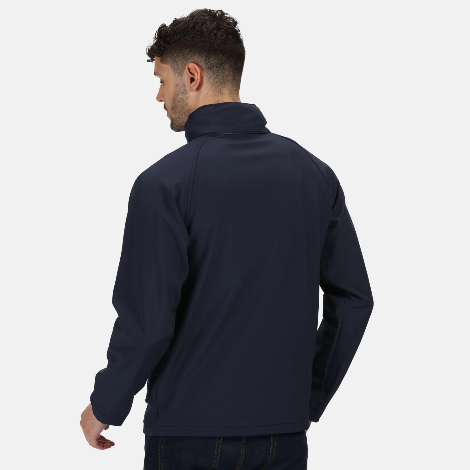 Regatta Mens Apex Soft Shell Jacket (Navy) 2 Regatta Mens Apex Soft Shell Jacket (Navy) - Image 2
